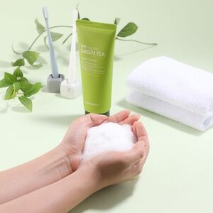 Tony Moly Chok Chok Green Tea Foam Cleanser